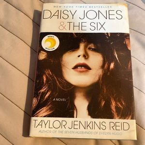 Daisy Jones and The Six book